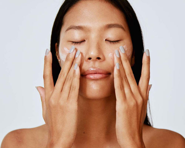 Can People With Sensitive Skin Use Retinol? - AN Skin & Beauty