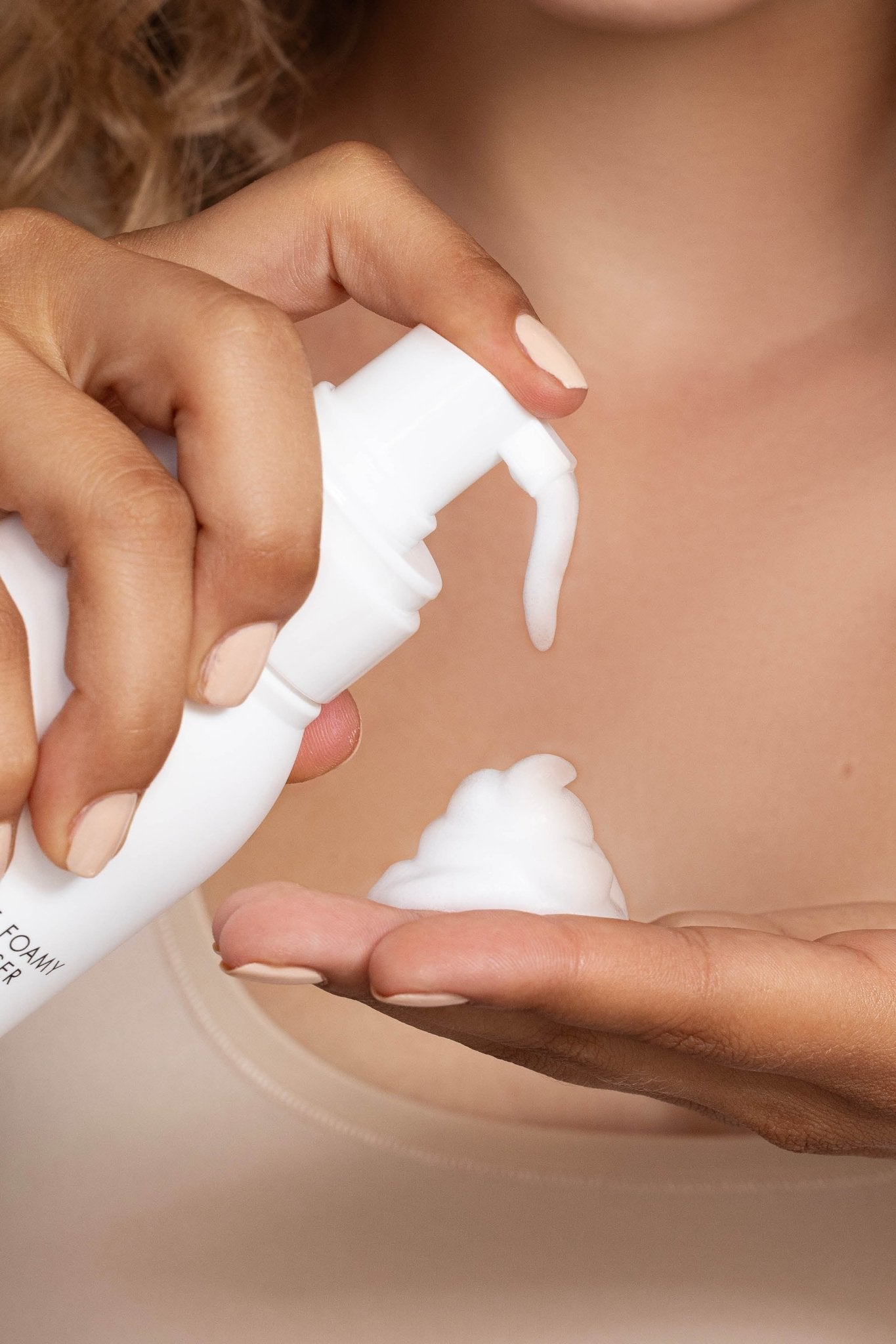 Gentle Foamy Cleanser - AN Skin & Beauty